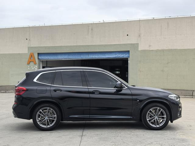 BMW X3 thumbnail 3