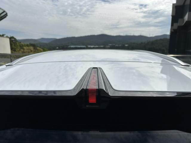 Geely Atlas thumbnail 24