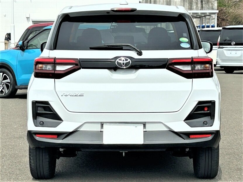 Toyota Raize thumbnail 4